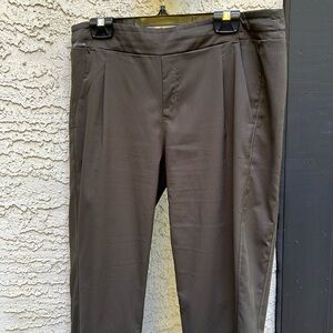 LOLE casual pants size medium